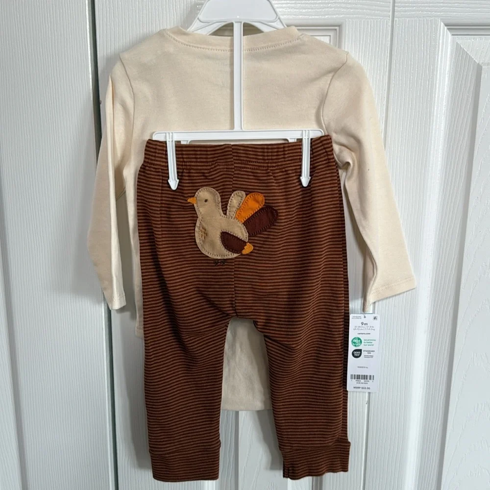 NWT Carter's 